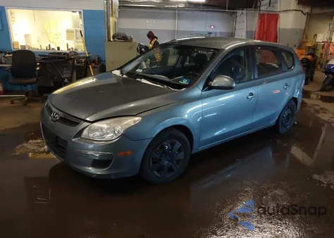 2010 Hyundai Elantra Touring Gls from USA, damaged, VIN KMHDB8AE4AU060860